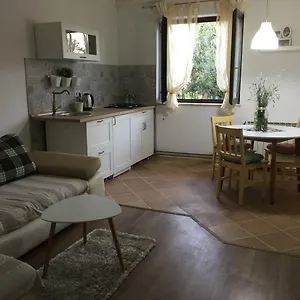 https://bb.in-istria.net